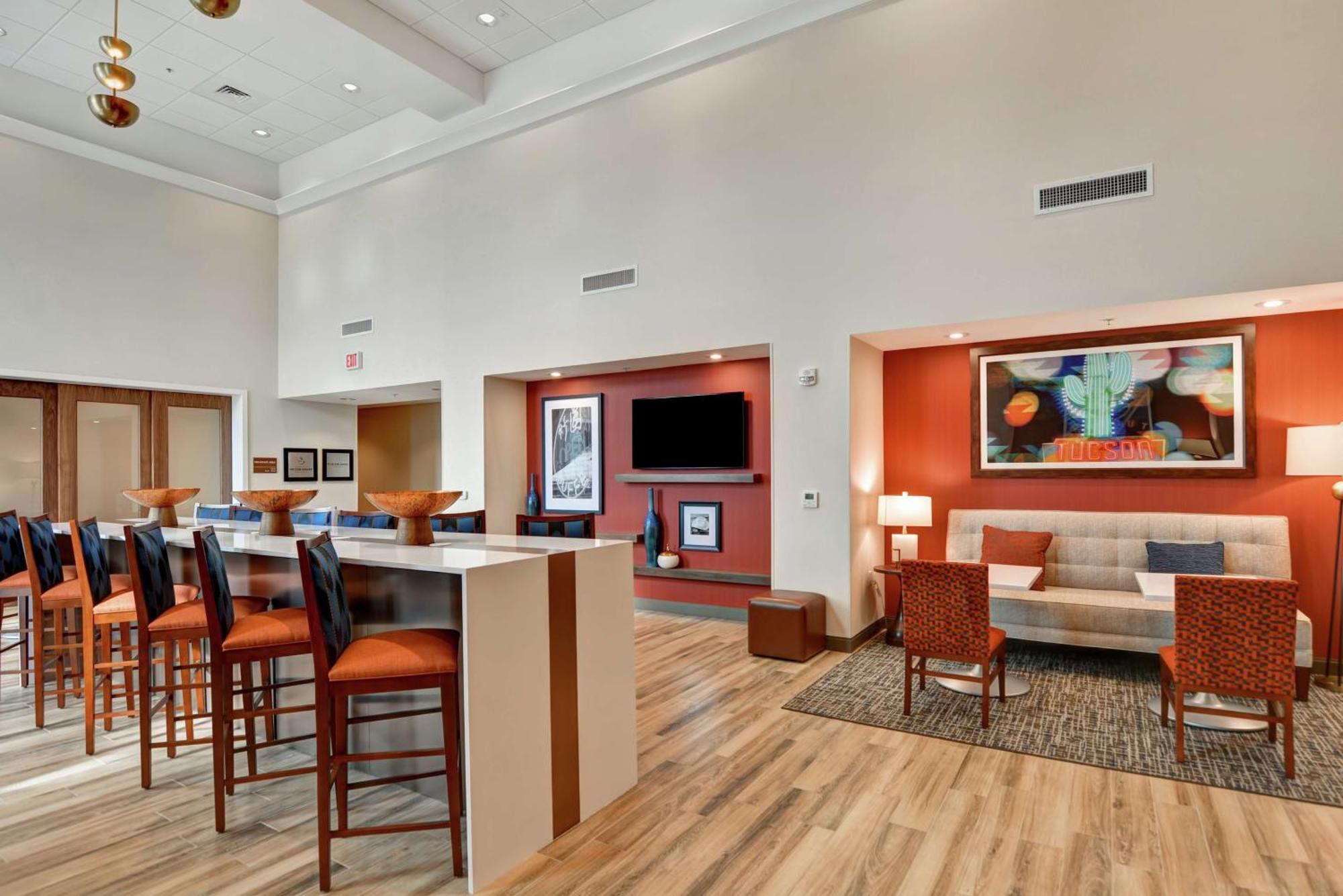 Hampton Inn & Suites Tucson Марана Екстериор снимка